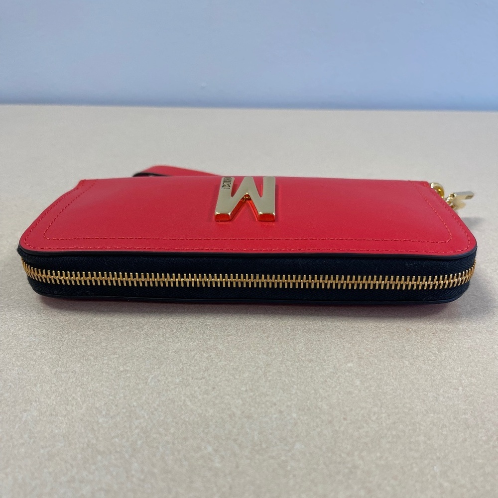 Moschino Couture Red Zip Around Large Wristlet Wallet - NWT - Picture 4 of 13